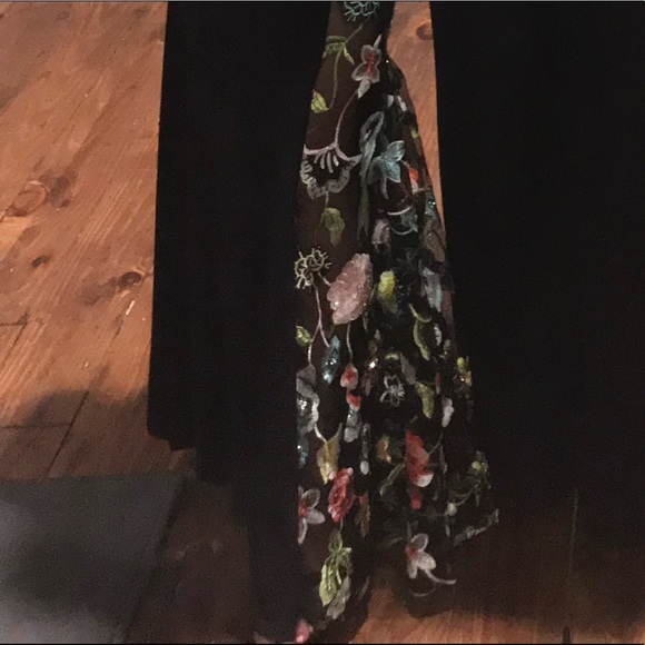 Beautiful Black Jovani Gown - Picture 3 of 3